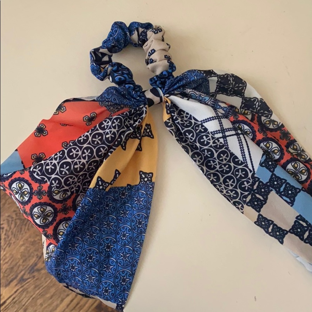 Nordstrom’s ribbon hair tie